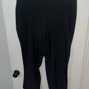 Bundle of 2 Women’s Stretchy Trousers
